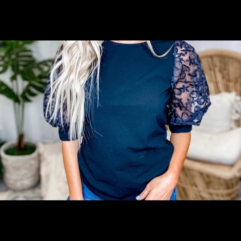 Geegee Top - image 1